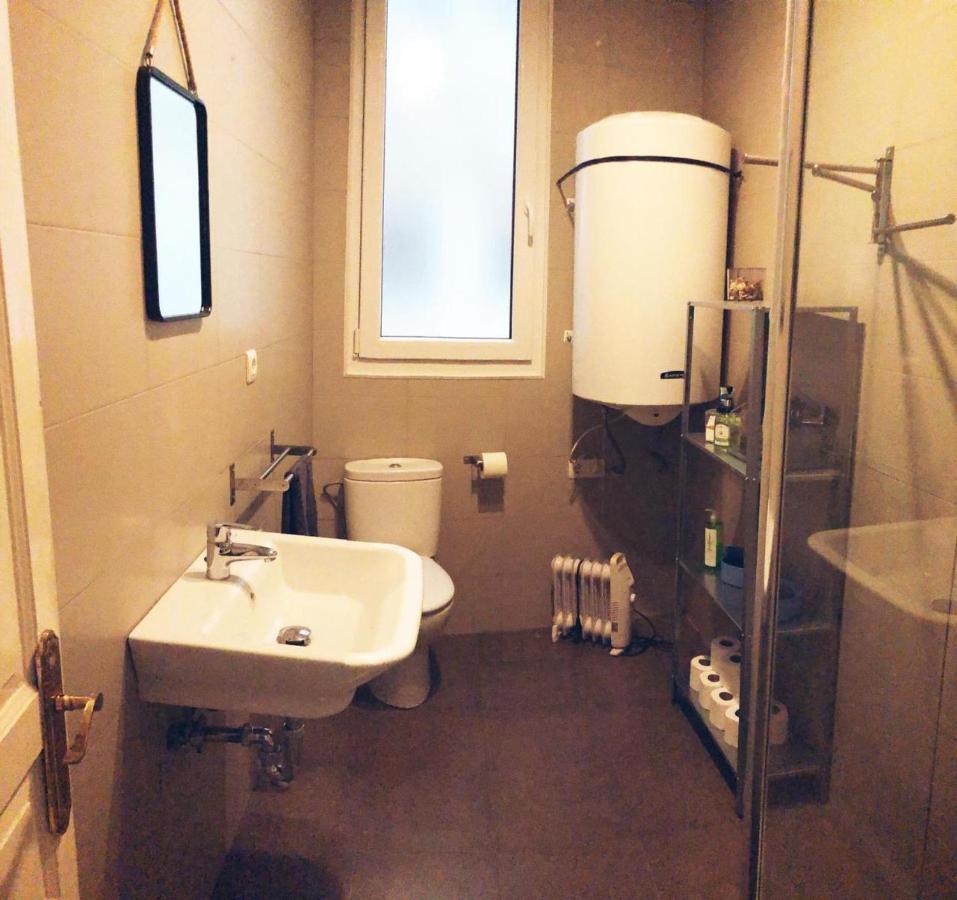 Vivienda Turistica Centrica Junto Al Museo Con Wifi Daire Bilbao Dış mekan fotoğraf